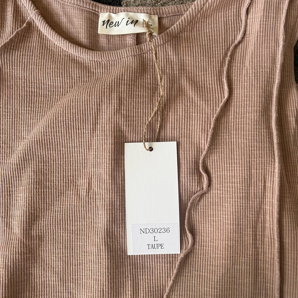 “NEW IN” DRESS Women's Tan - Picture 3 of 8
